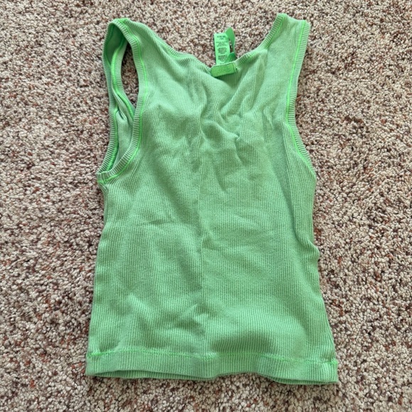 SKIMS Green Ribbed Tank - Picture 4 of 4